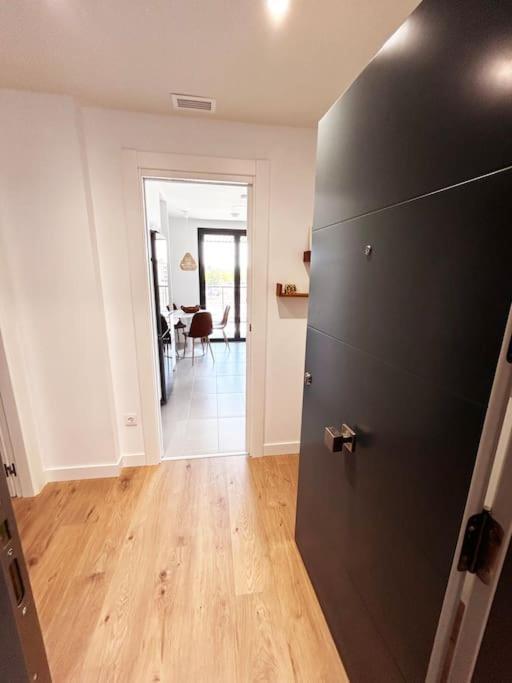Apartamento De Cuatro Habitaciones En Talavera Талавера де ла Рейна Екстериор снимка